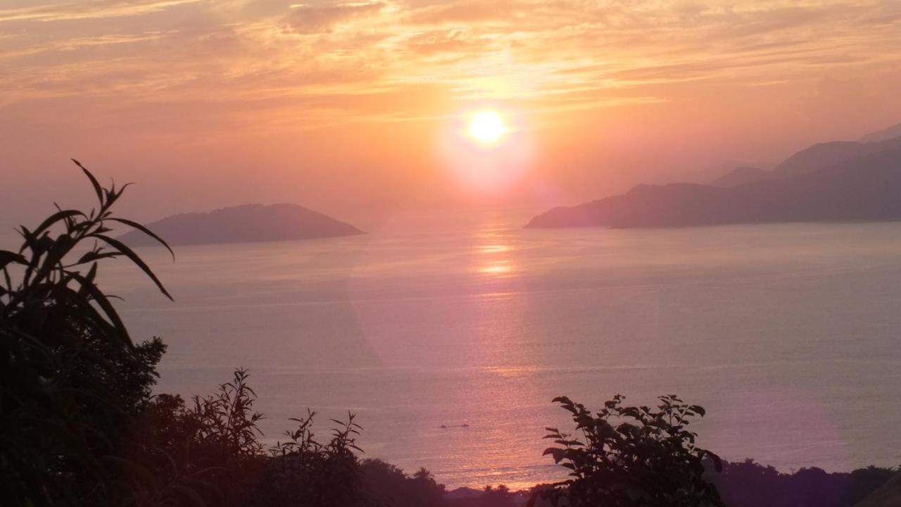 Chales Mirante Altos Ares Ilhabela Exteriör bild